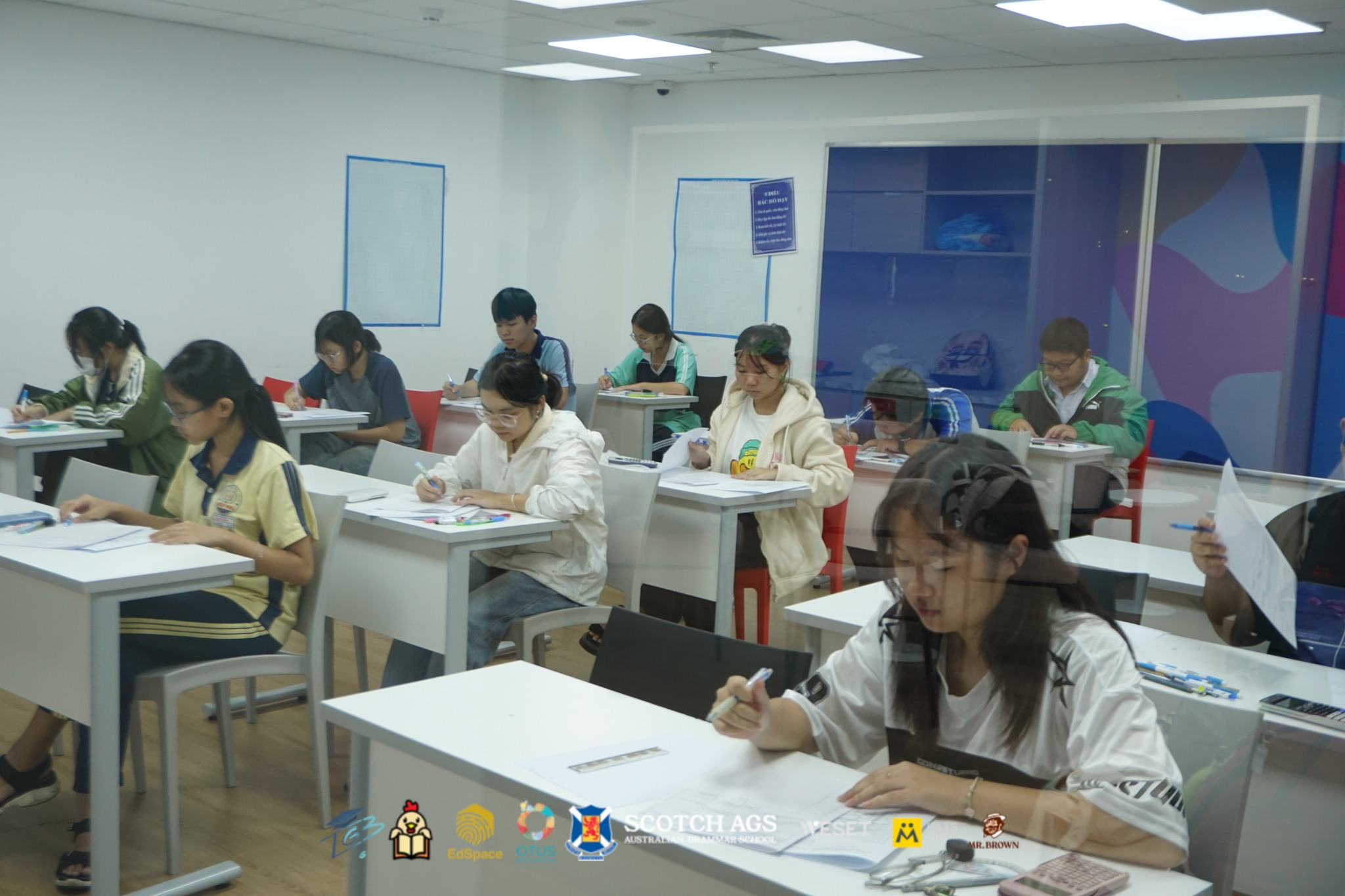 The Gifted Battlefield — Mock Exam Session with 300+ Students